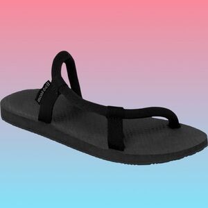 MONTBELL SOCK ON SANDALS - NEW -
& UNUSED - SIZE MEDIUM